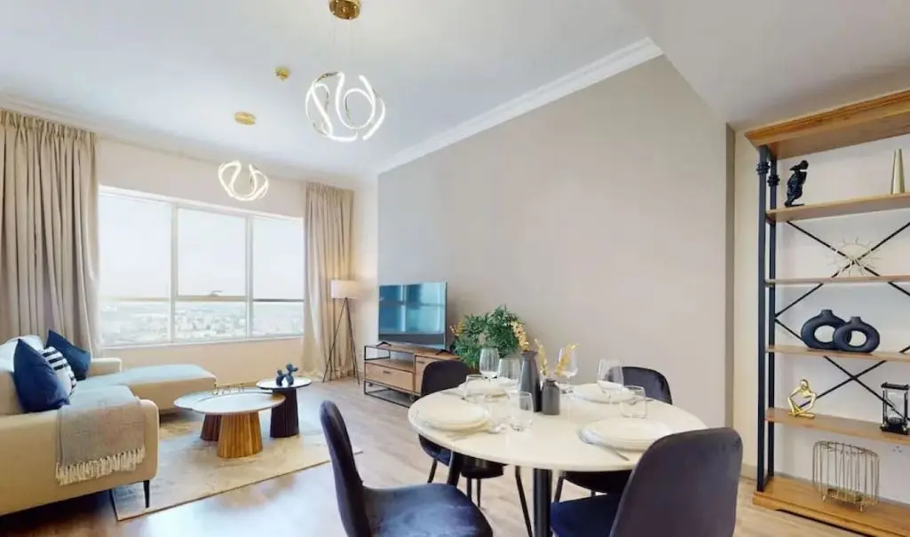 شقة بغرفة نوم وصالون للإيجار